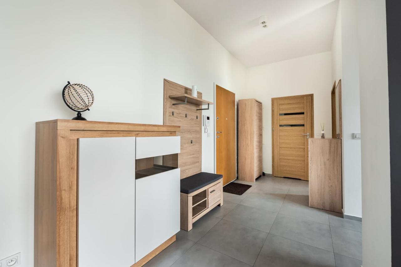 Metro Imielin 13Th Floor Apartment Warschau Exterior foto